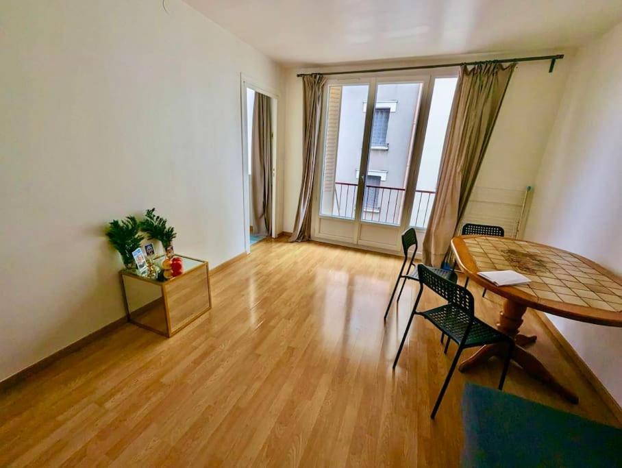 Superbe Chambre - Calme & Propre グルノーブル エクステリア 写真
